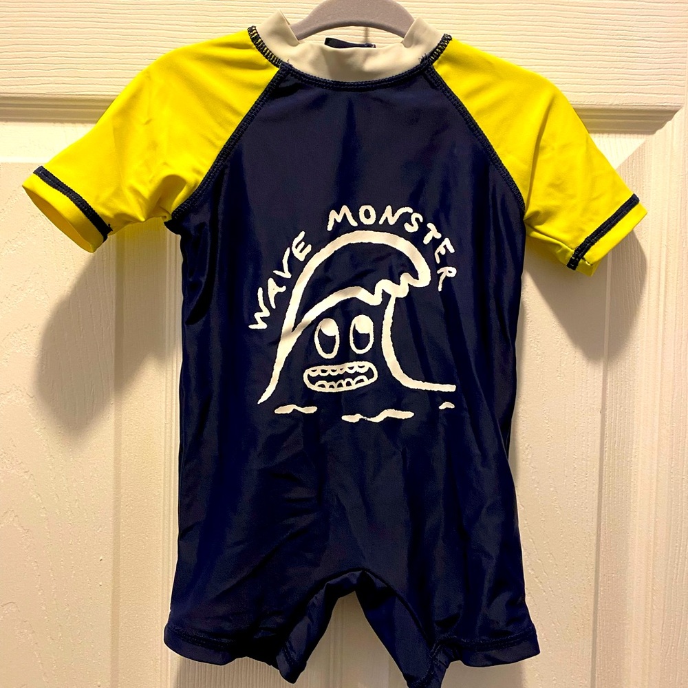 Joe Fresh Baby swim Bodysuit 3-6 (like new)